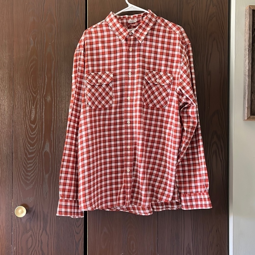 Chaps fitted men’s long sleeved shirt. Size XXL